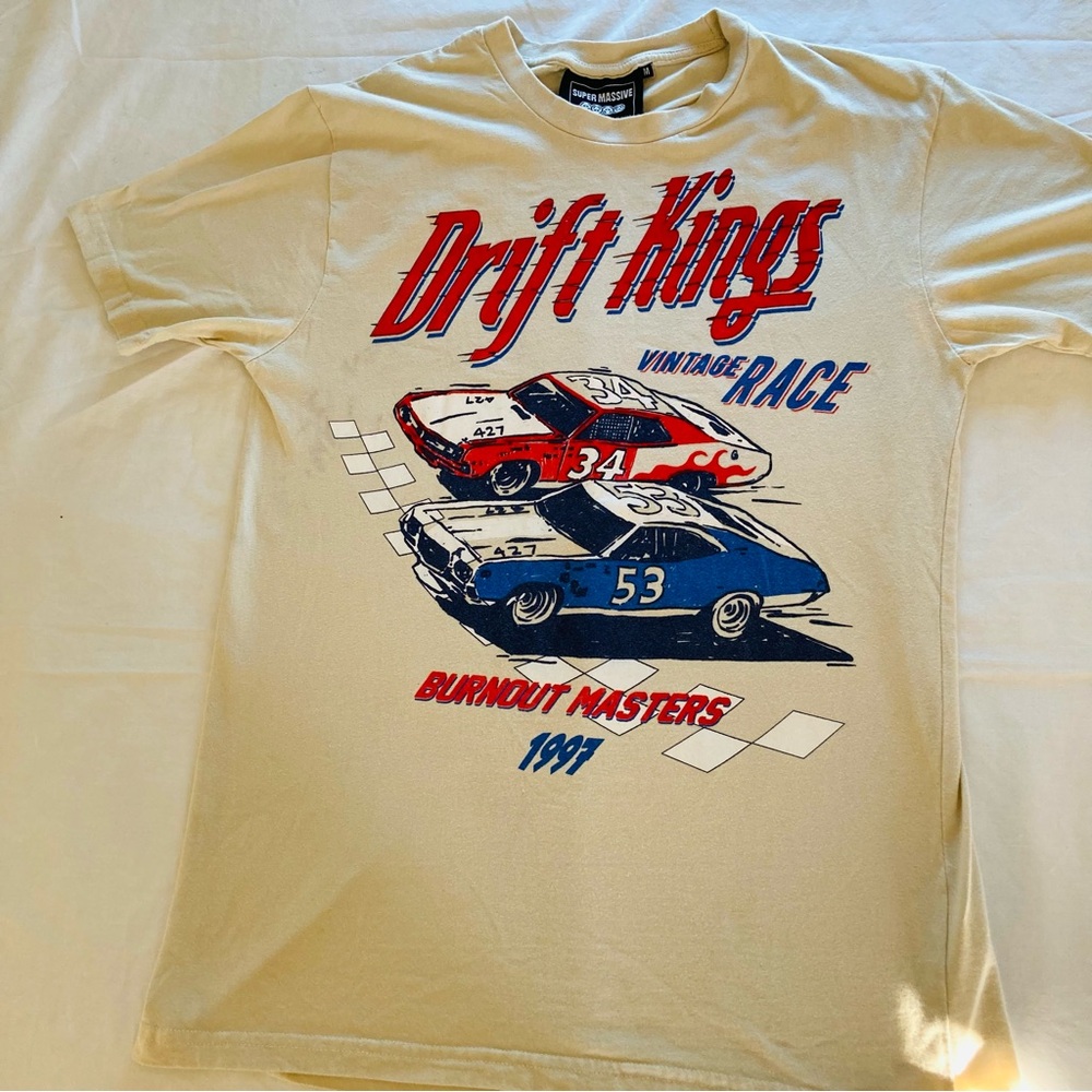 Super Massive shirt size medium. Drift Kings racing burnout masters vintage race
